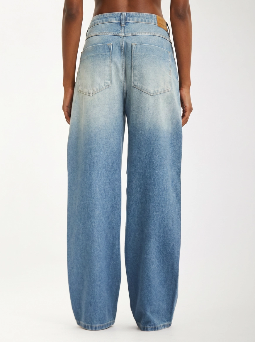 Calça Jeans Feminina Baggy Com Bolsos Índigo 2