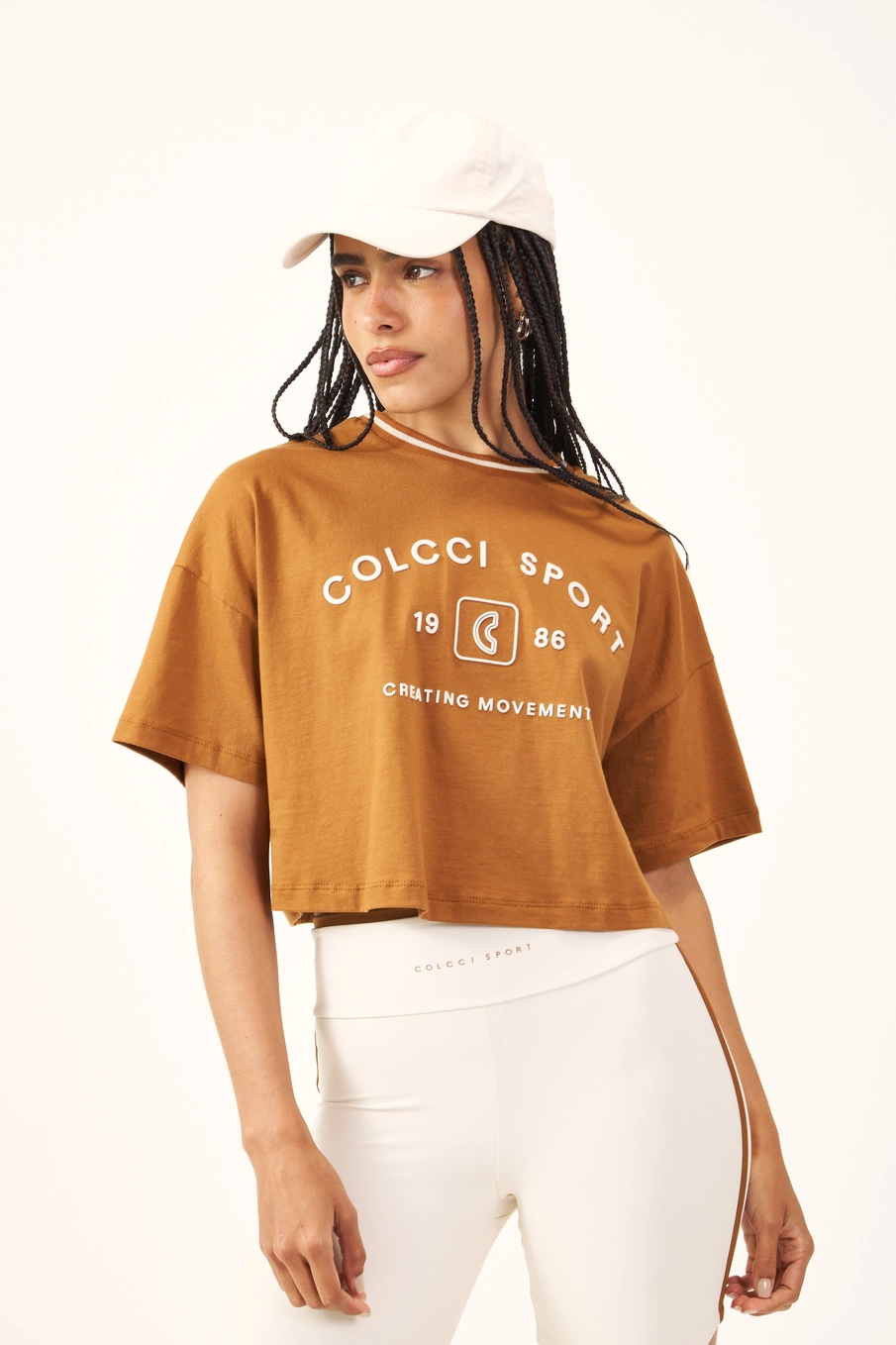Camiseta Oversized Estampada Com Contraste Marrom