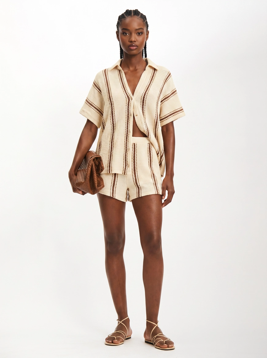 Camisa Feminina Manga Curta Oversized Reta Estampados 3