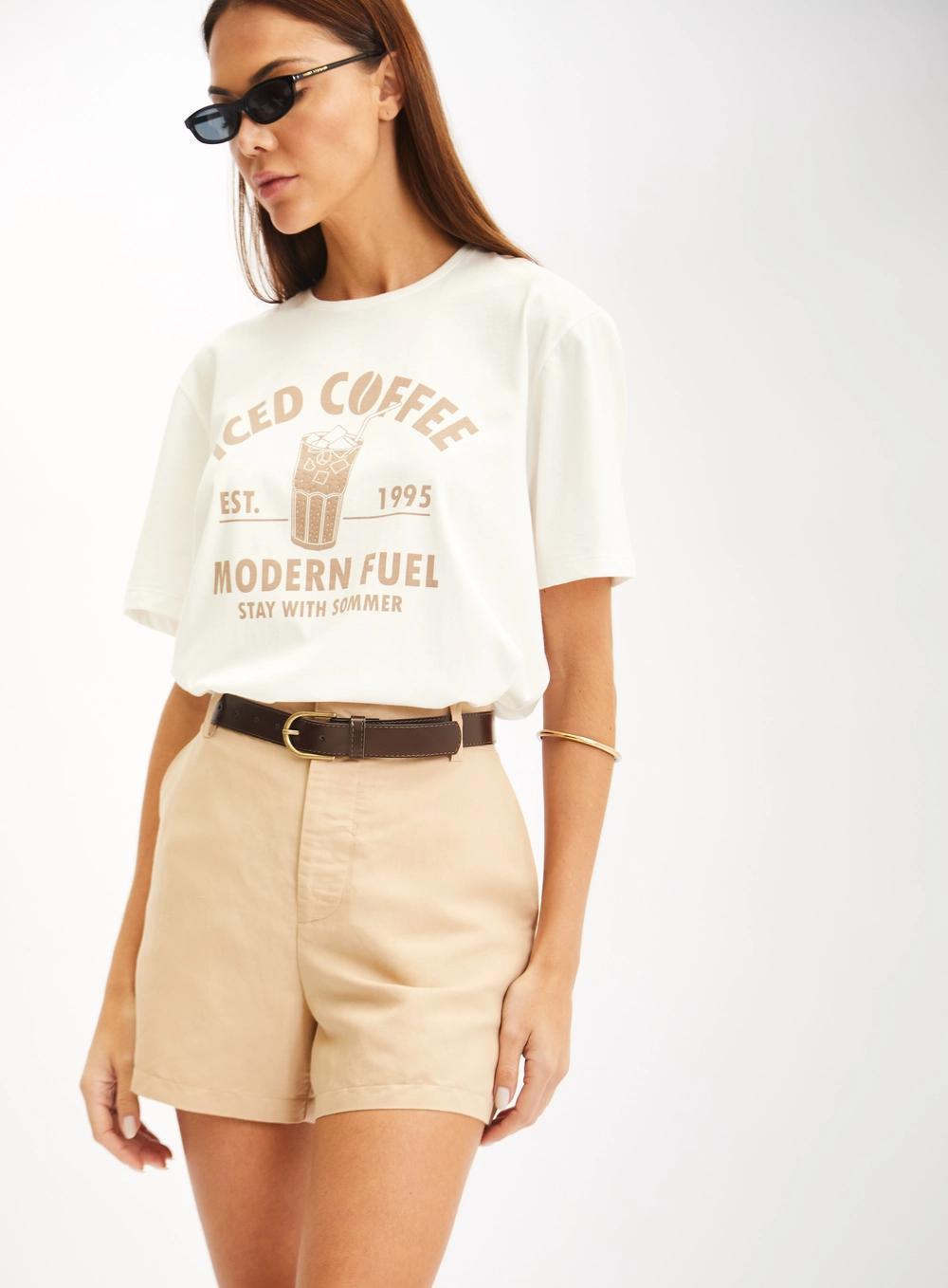 Camiseta  Feminina Boyfriend Relaxed Fit Estampada Off Shell 5
