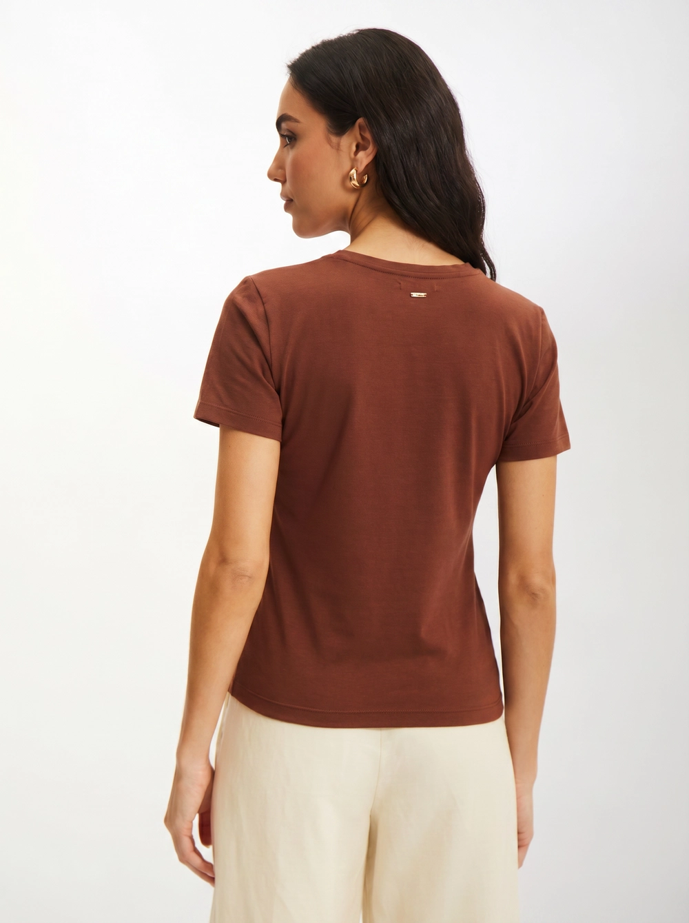 Camiseta Feminina Small Slim Estampada Marrom 2