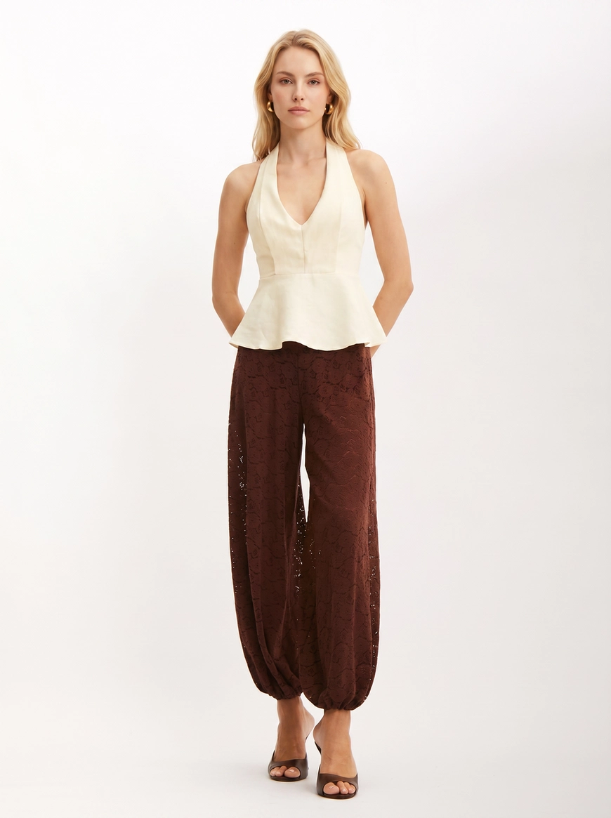 Blusa Feminina Costas Abertas Com Decote Frontal Bege 3