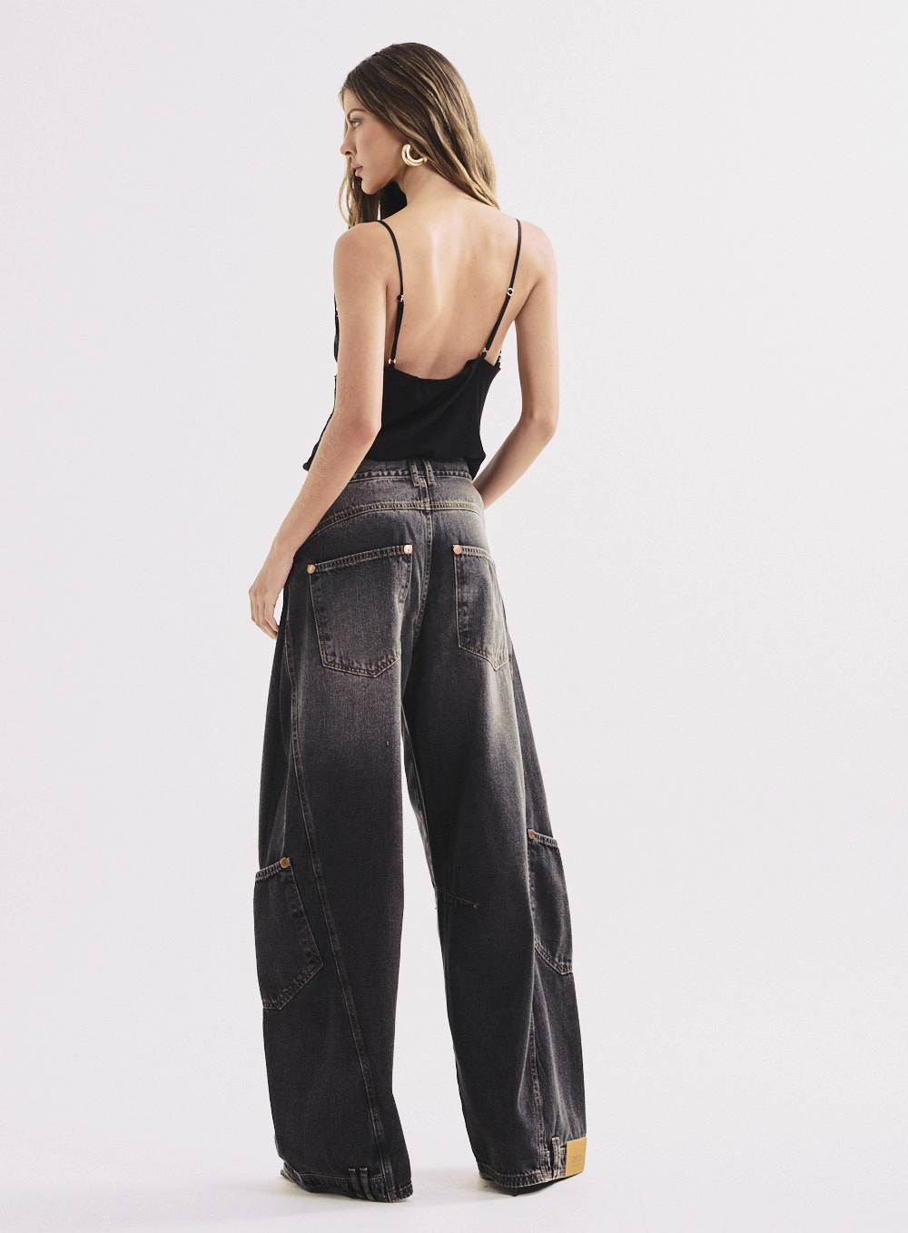 Calça Jeans Ballon Com Detalhes Feminina Indigo Preto 2
