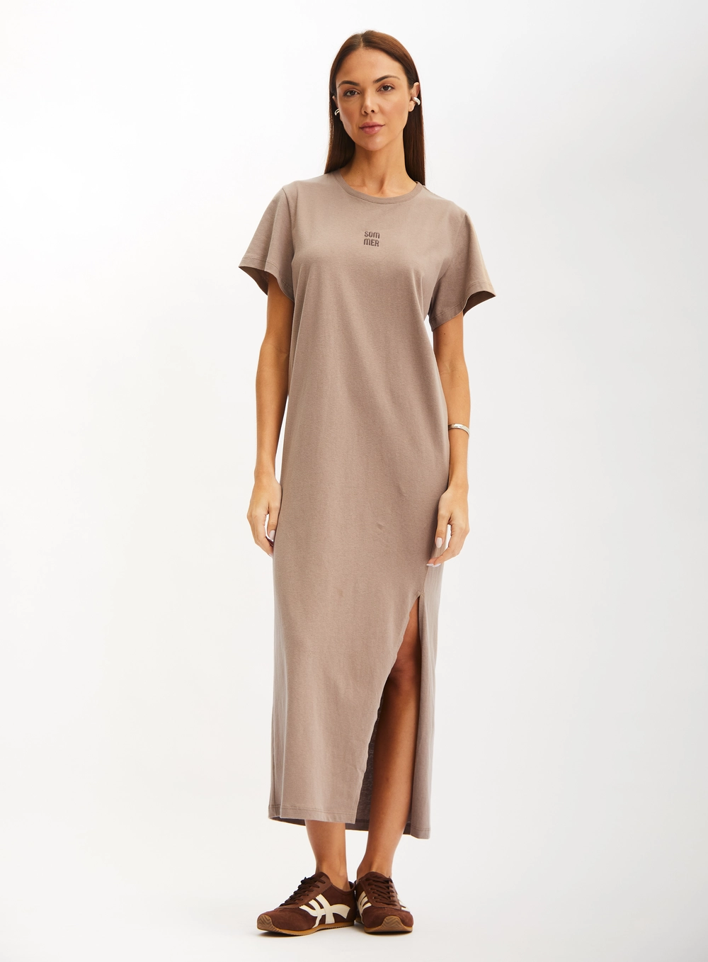 Vestido Midi Comfort T-shirt Com Fenda Lateral Marrom 5