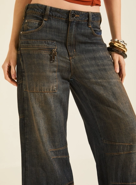 Calça Jeans Feminina Wide Leg Detalhes Bolsos Ayla