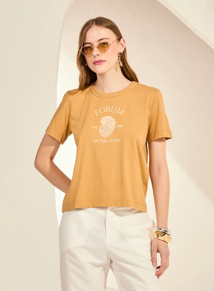Camiseta Regular Fit Clássica Feminina Estampada