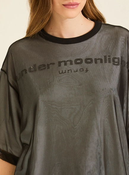 Camiseta Tule Loose Dupla Camada Com Aplicação