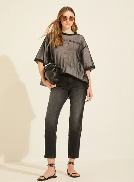 Camiseta Tule Loose Dupla Camada Com Aplicação