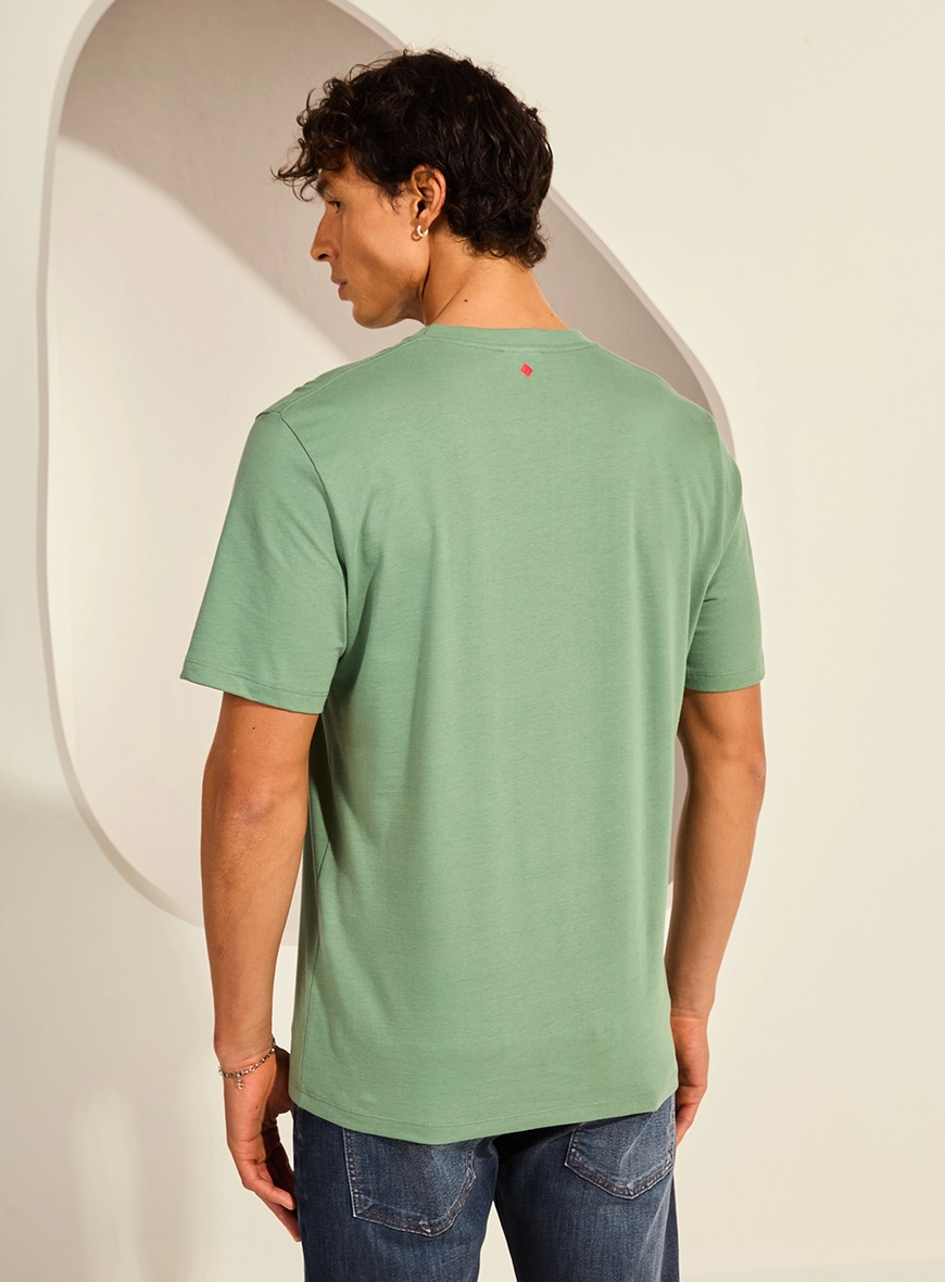 Camiseta New Box Reta Básica Com Estampa Verde
