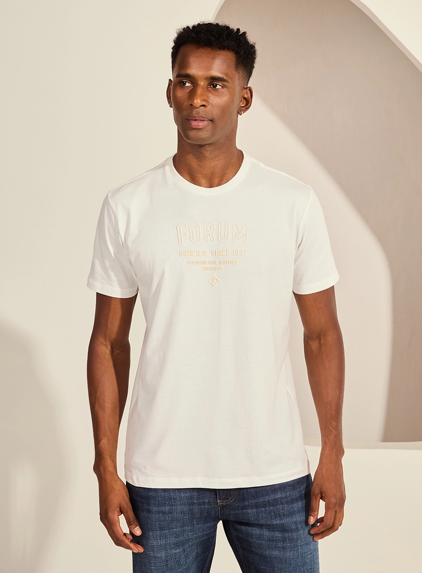 Camiseta New Slim Reta Estampa Forum Original 1981 Off Shell