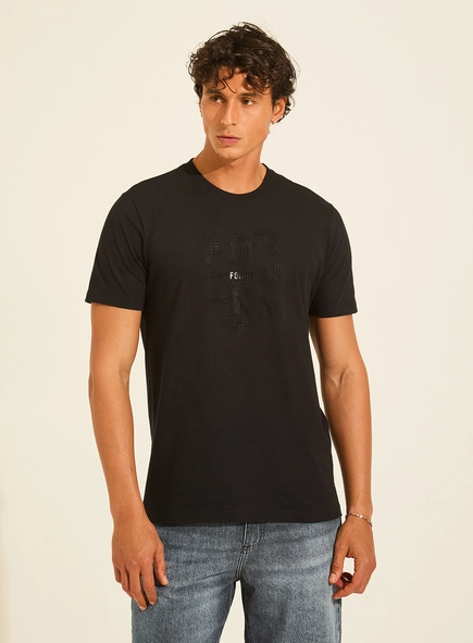 Camiseta New Slim Reta Estampa Texturizado Frontal
