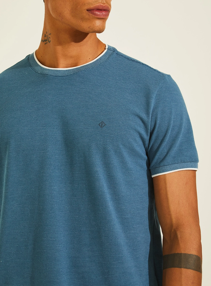 Camiseta New Slim Com Fio Tinto Contrastante Azul