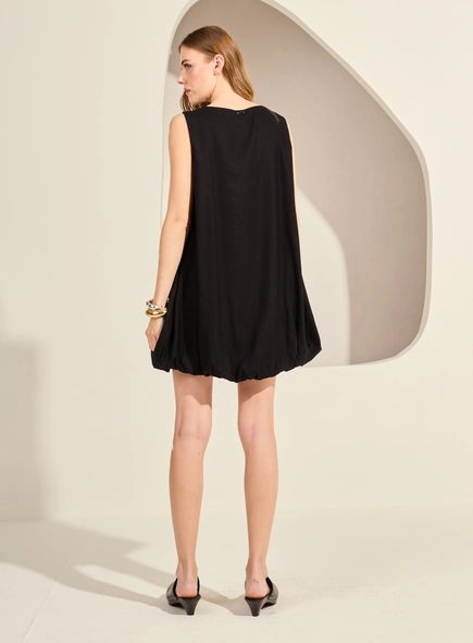 Vestido Curto Amplo Balonê