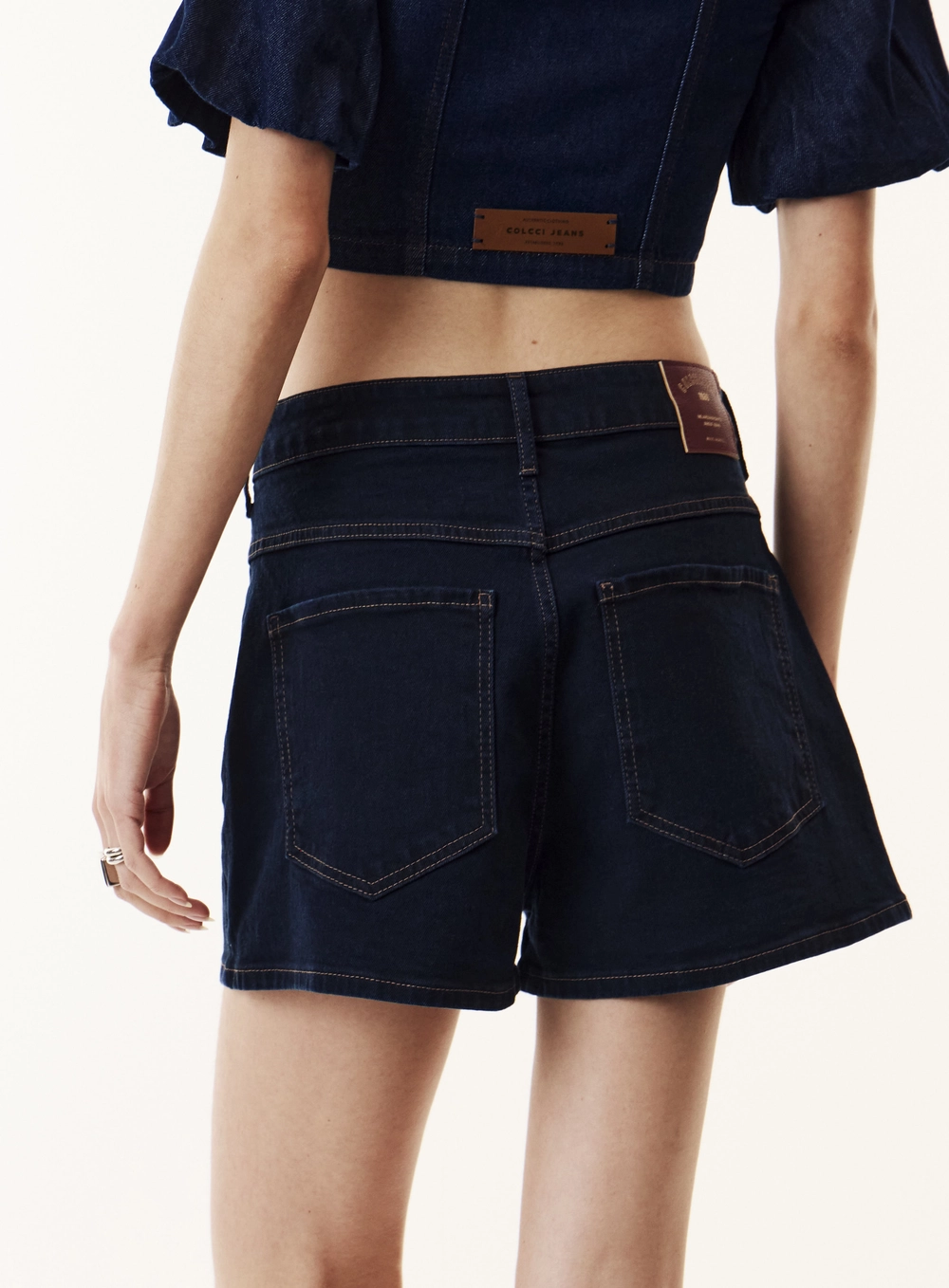 Short Jeans Reta Com Bolsos - Cancun Stretch Índigo