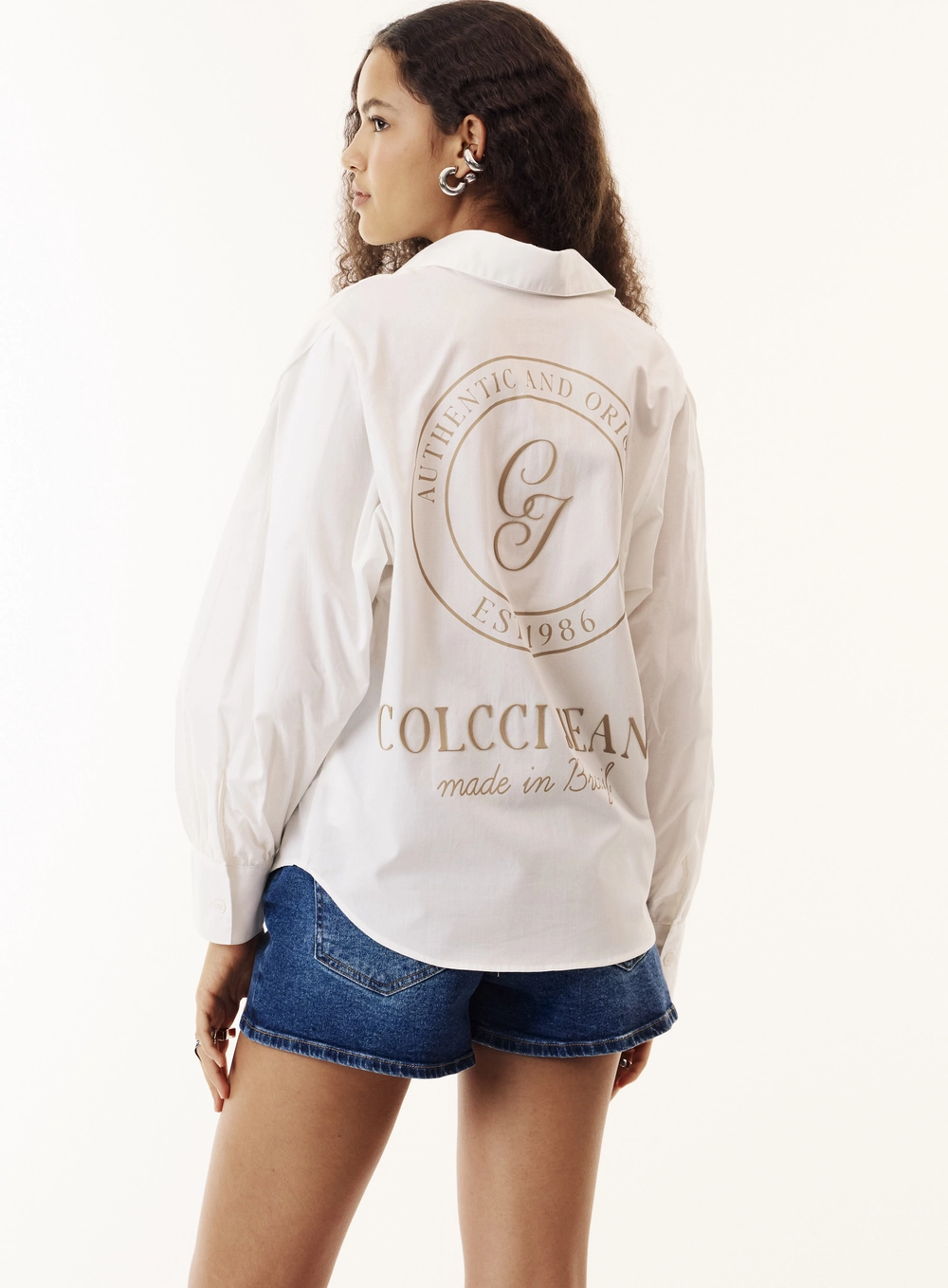 Camisa Oversized Manga Longa Com Estampa Costas Off Shell