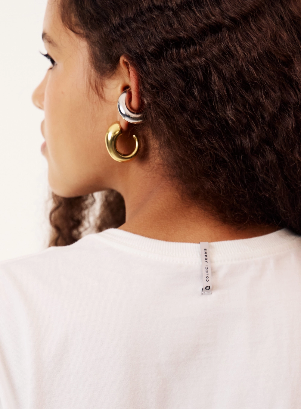 Camiseta Oversized Estampada Feminina Off Shell