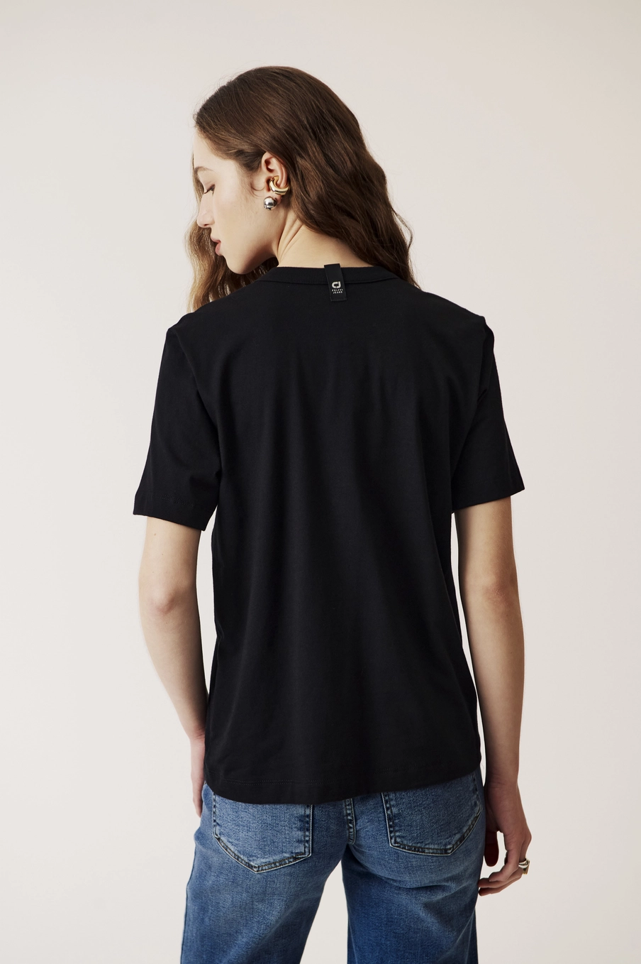 Camiseta Regular Fit Estampada Feminina Preto