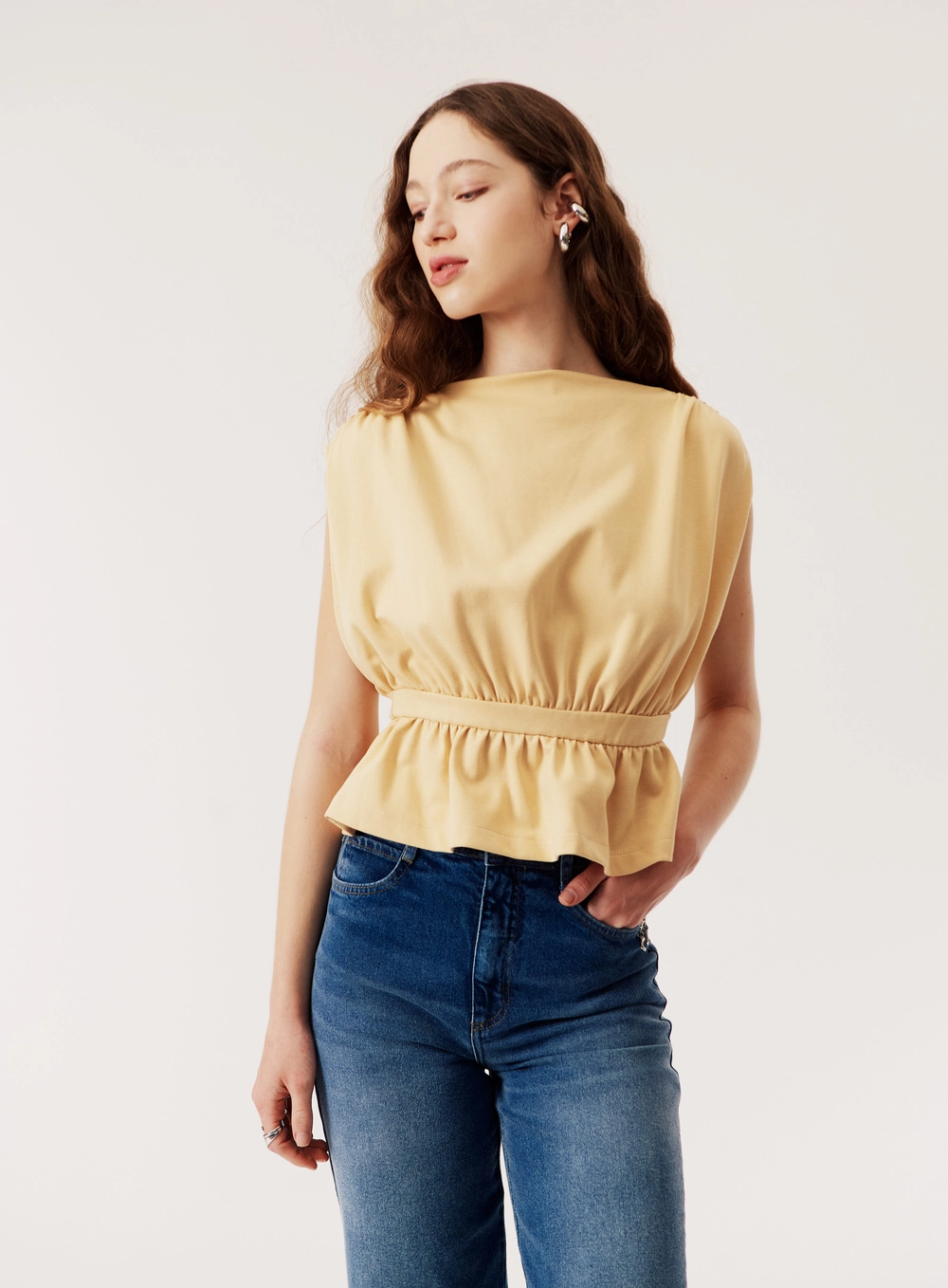 Blusa Peplum Fluida Com Detalhe Franzido Feminina Bege Soybean