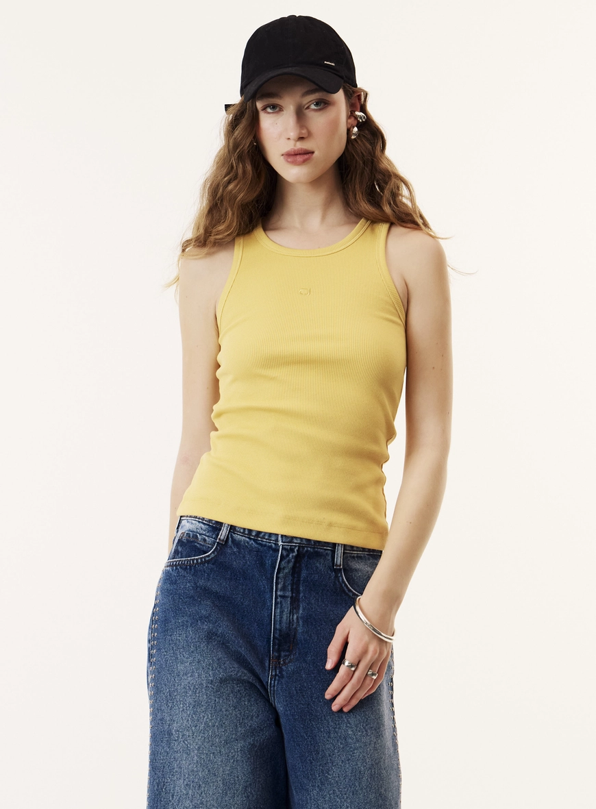 Regata Slim Fit Canelada Com Bordado Feminina