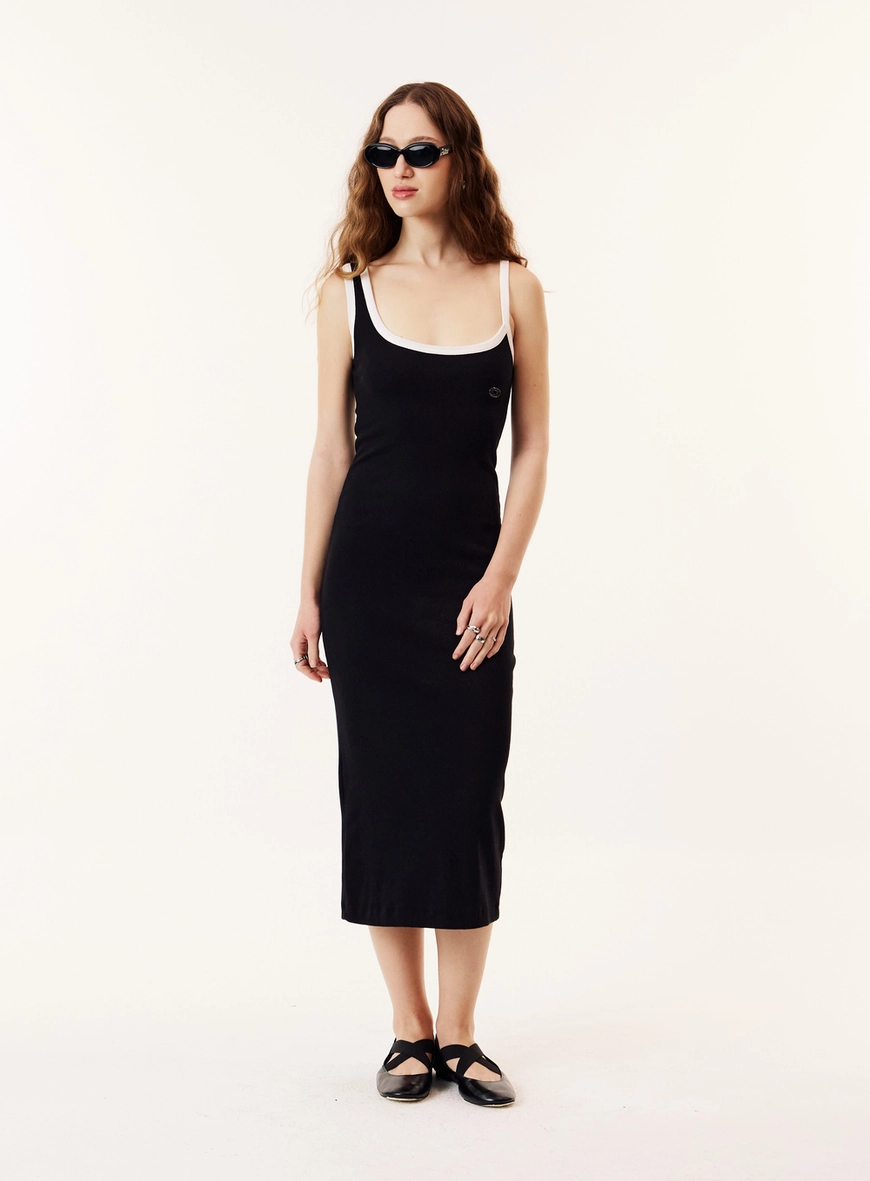 Vestido Midi Tubinho Canelado Com Contraste