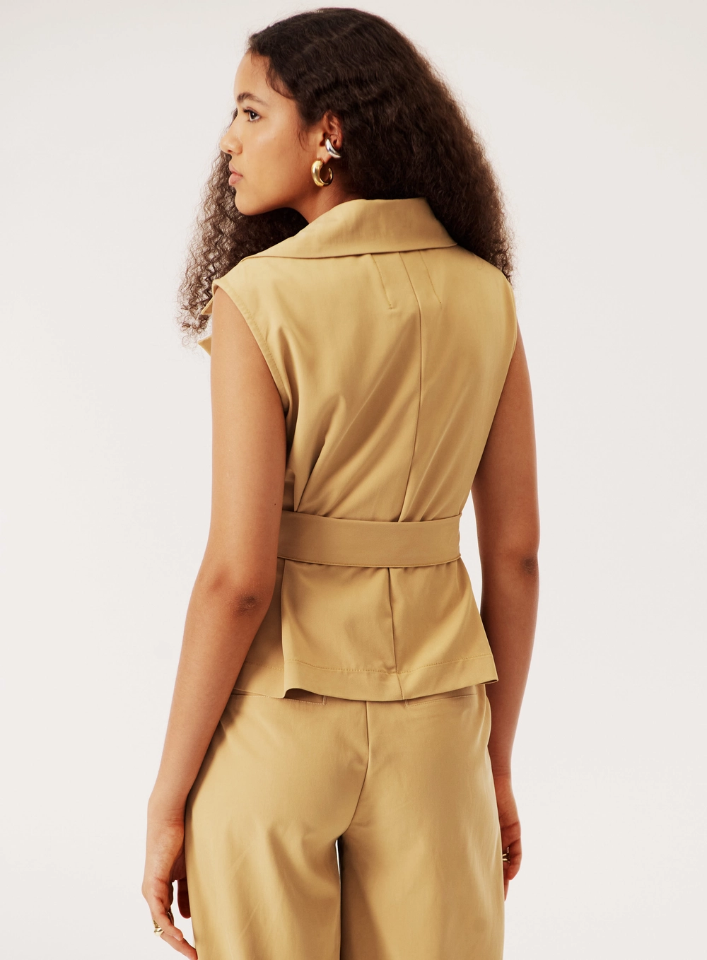 Colete Alfaiataria Slim Fit Com Transpassado Bege Soybean