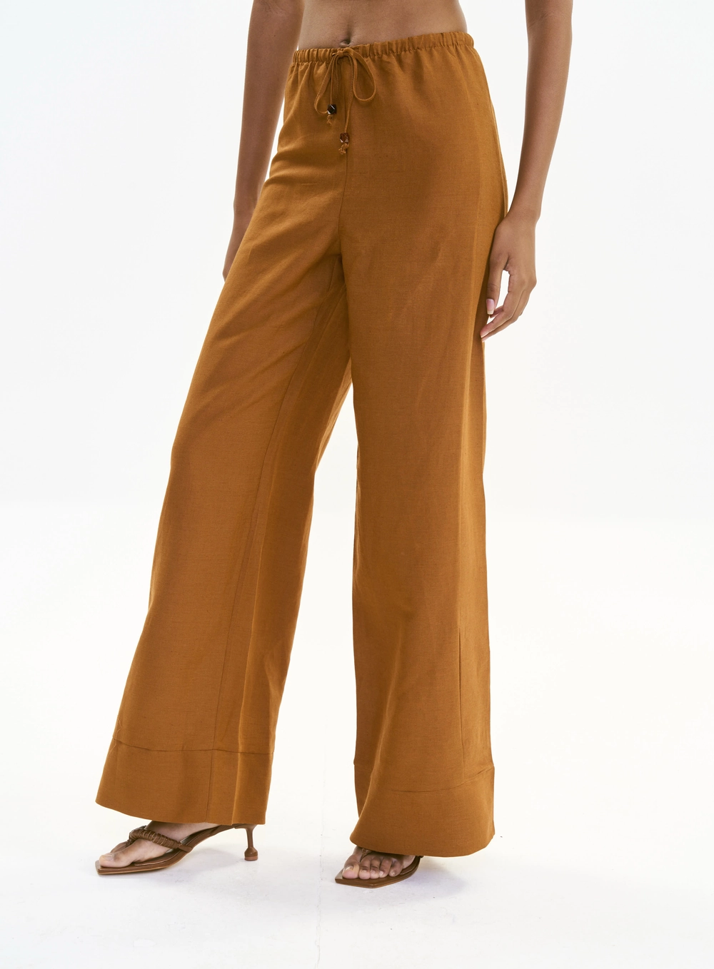 Calça Feminina Com Cordão - Jade Wide Marrom