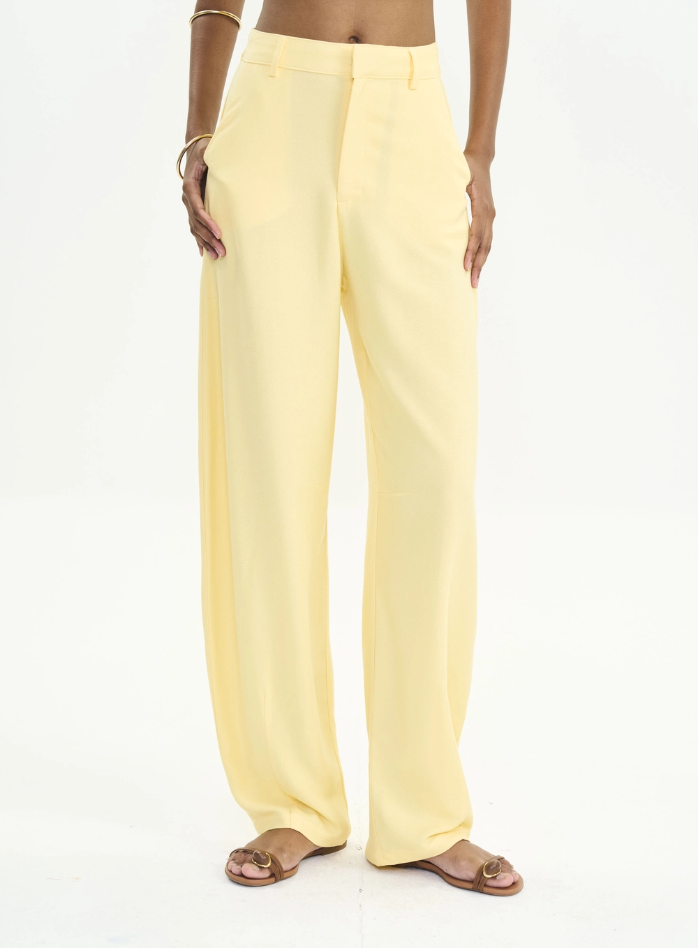 Calça Barril Alfaiataria Cintura Alta Feminina Amarelo