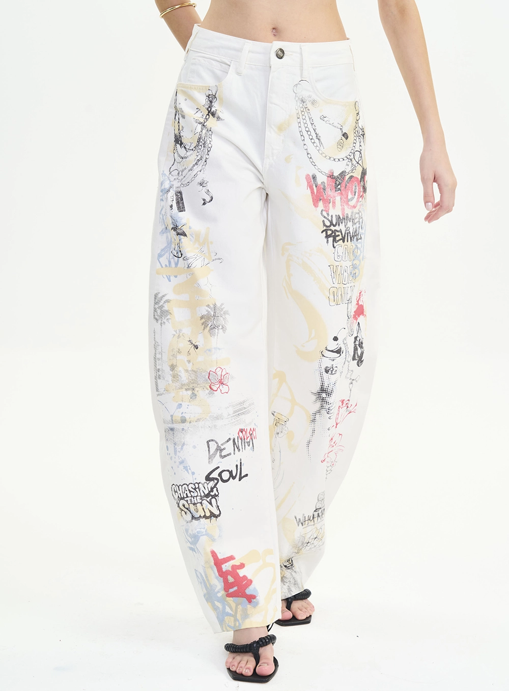 Calça Sarja Barril Color Estampada Off Shell