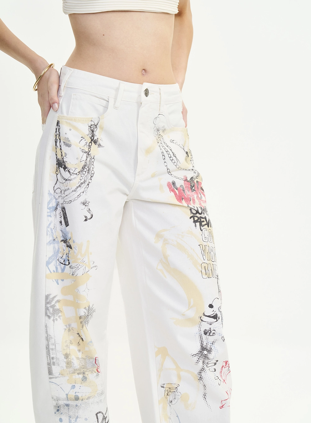 Calça Sarja Barril Color Estampada Off Shell