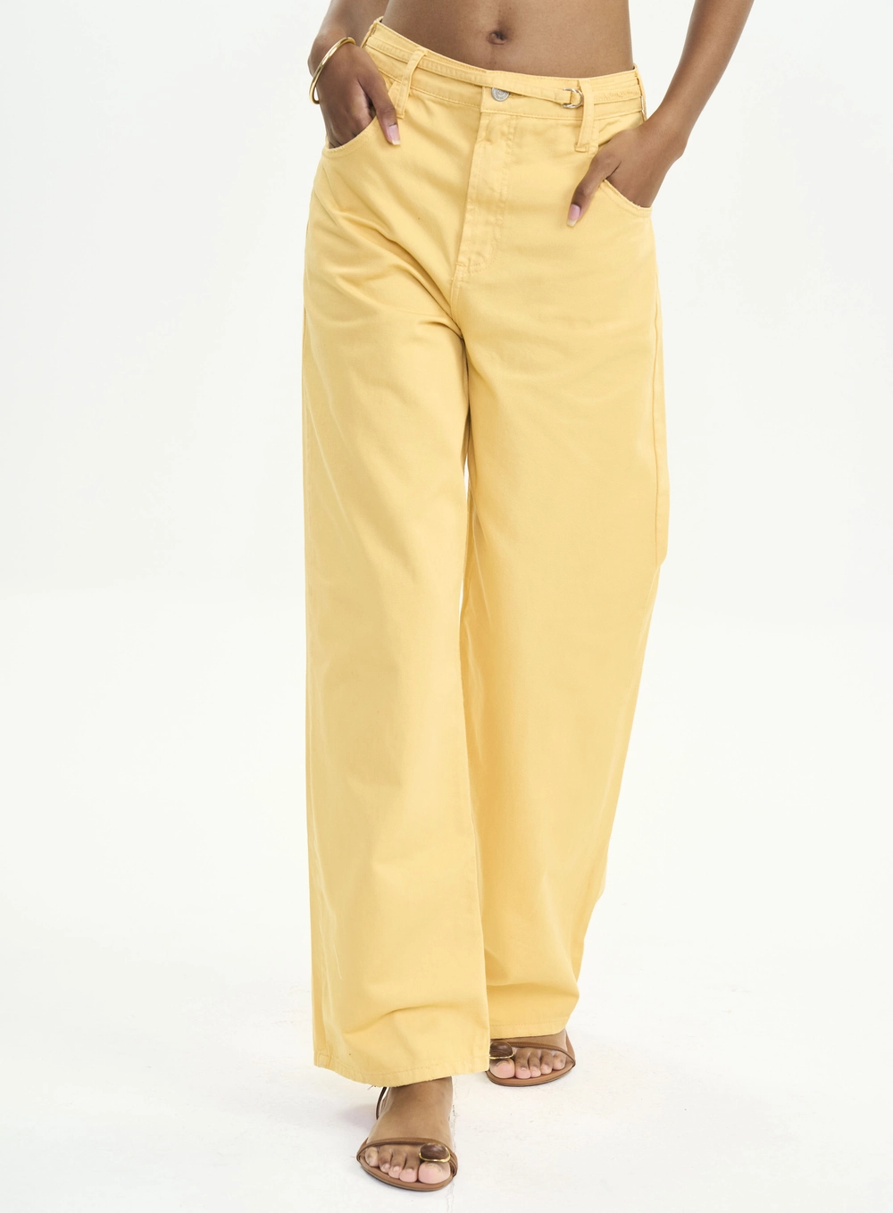 Calça Sarja Baggy Cintura Baixa Cinto - Bruna Low Amarelo