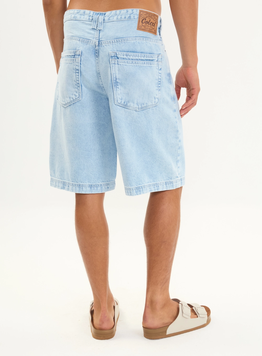 Bermuda Jeans Baggy Lavagem Clara Índigo