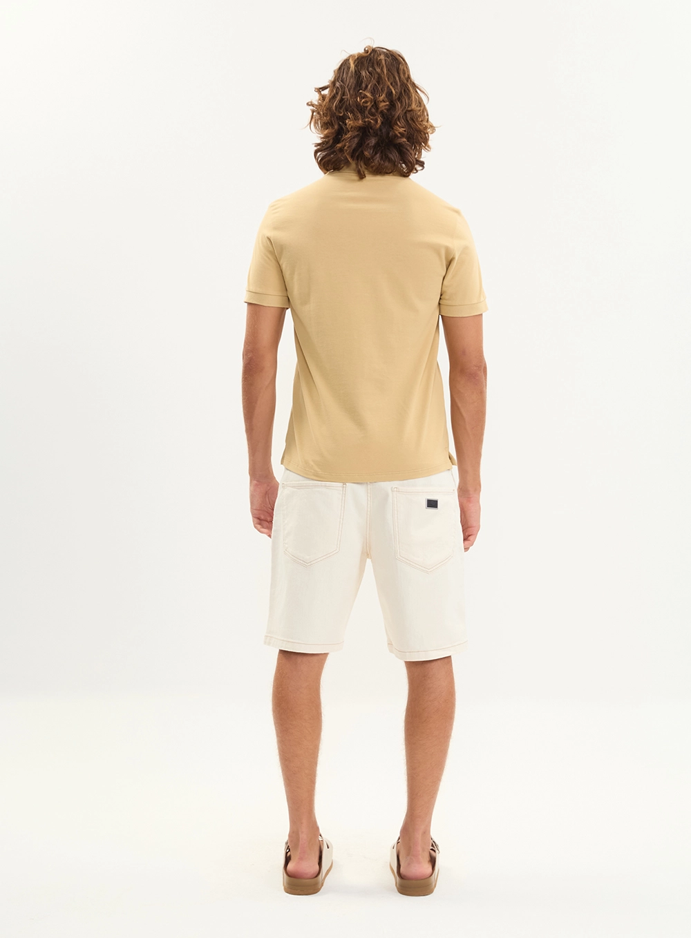 Polo Masculina Slim Com Bordado Bege