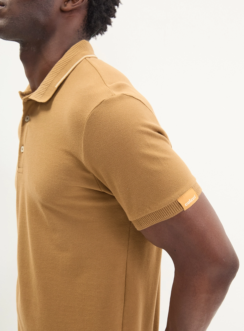 Polo Masculina Piquet Etiqueta Manga - Brasil Marrom