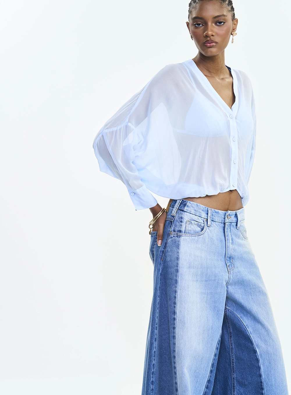 Camisa Feminina Ombros Deslocados Mangas Amplas Azul Tranquile Blue