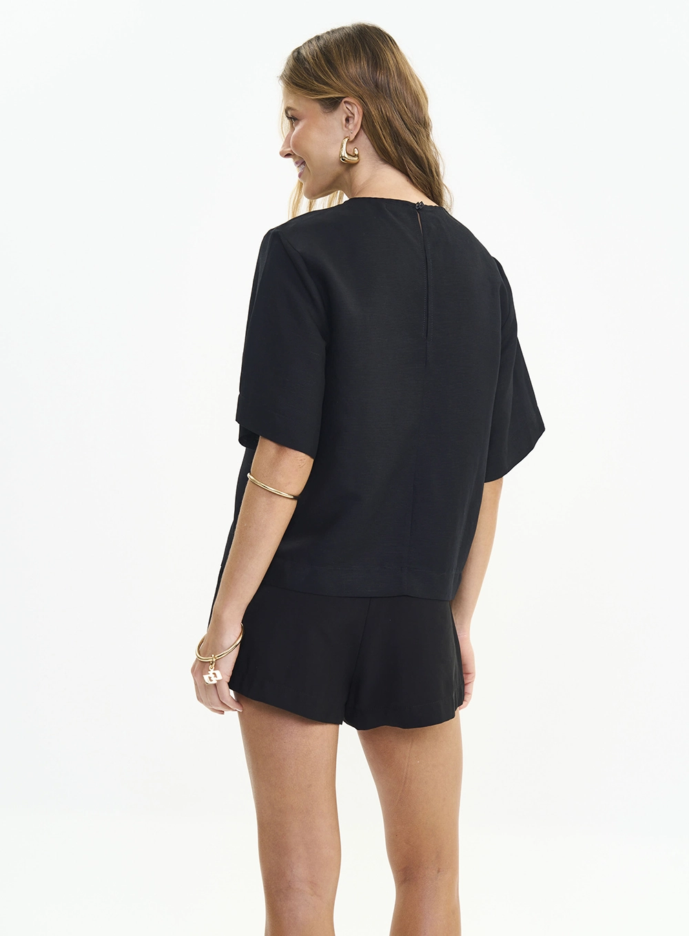 Camiseta Box Ampla Feminina Preto