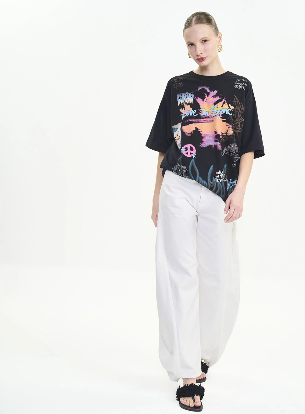 Camiseta Loose Oversized Estampada Preto