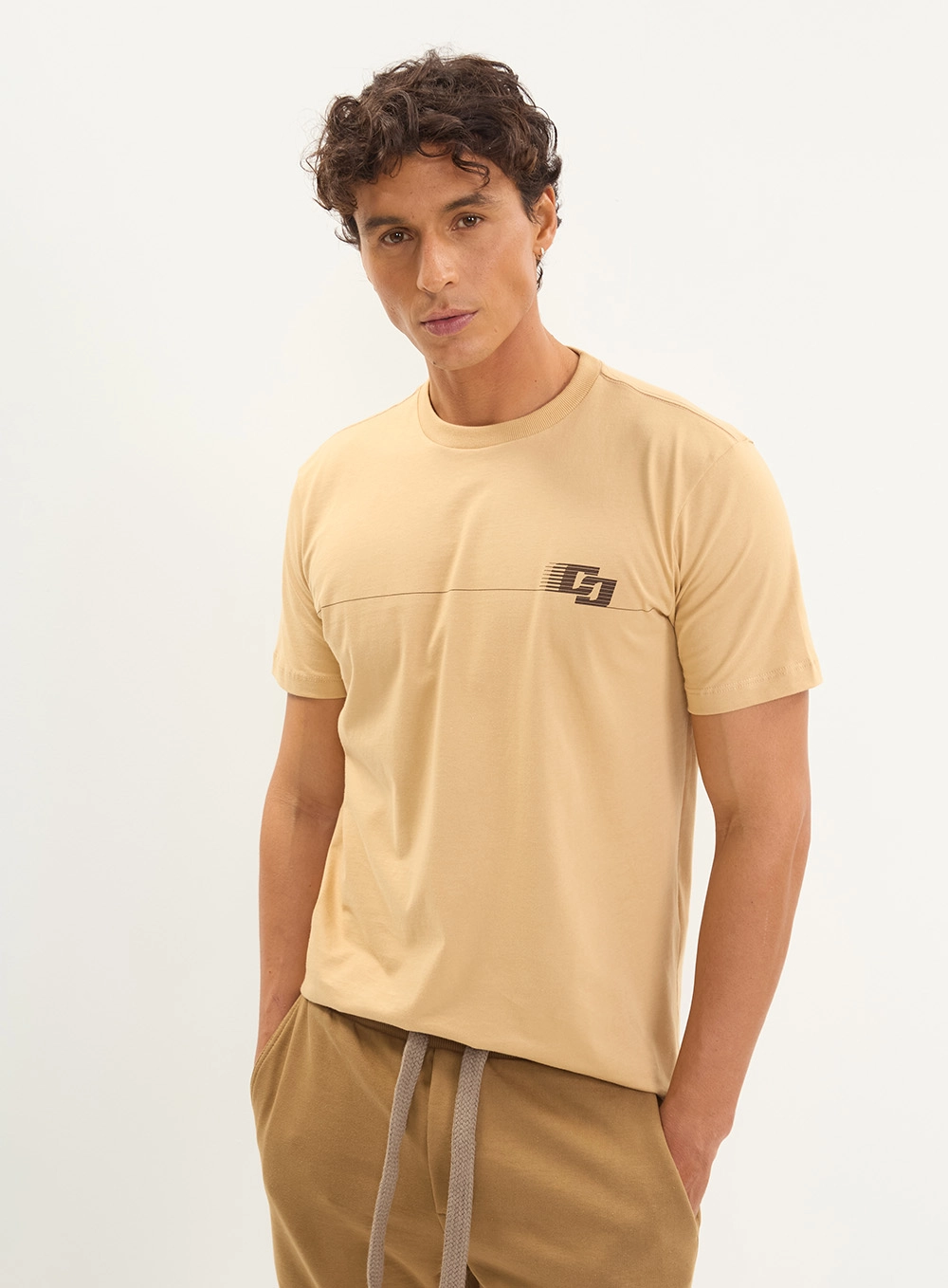 Camiseta Básica New Slim Manga Curta Masculina Bege