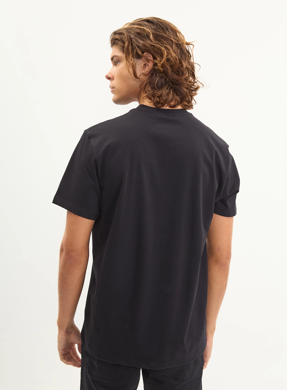 Camiseta Básica Regular Masculina Preto