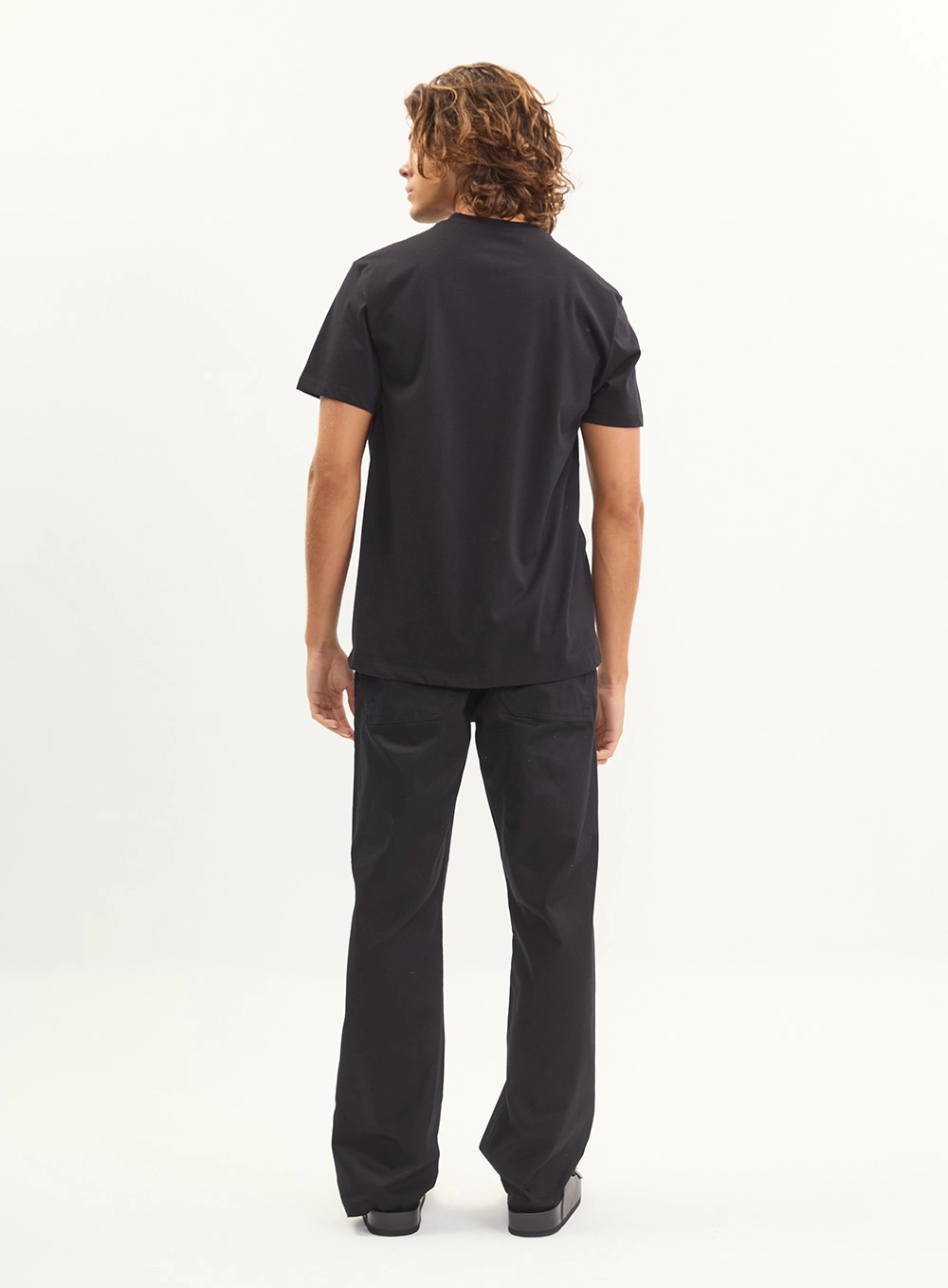 Camiseta Básica Regular Masculina Preto