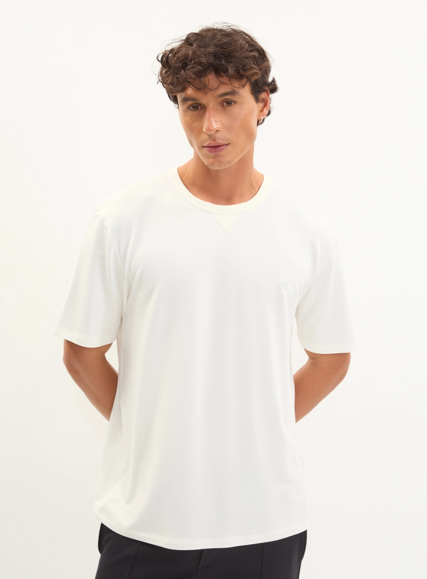 Camiseta Masculina Básica - Relax Fit