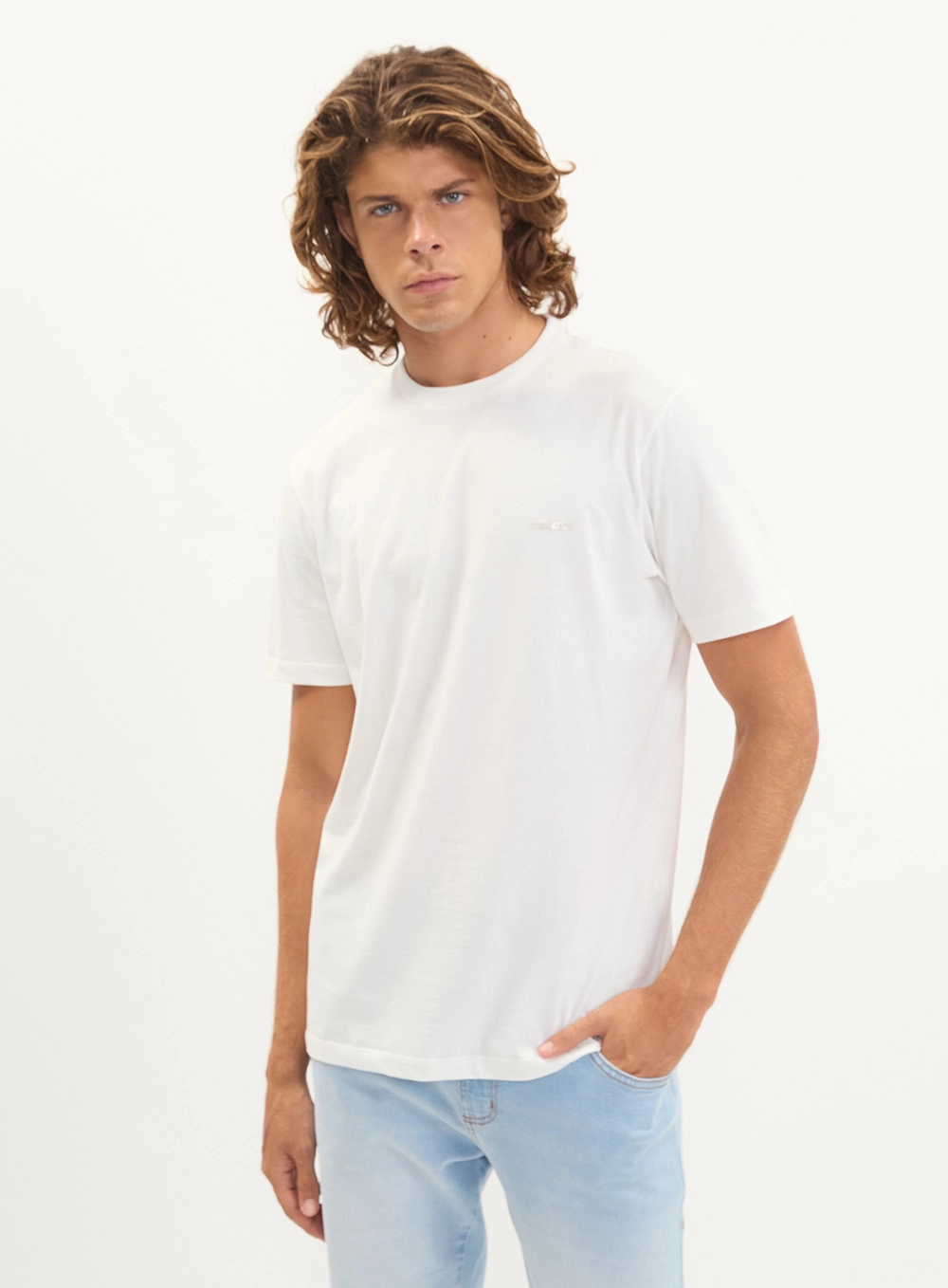 Camiseta Masculina Básica New Slim Off Shell