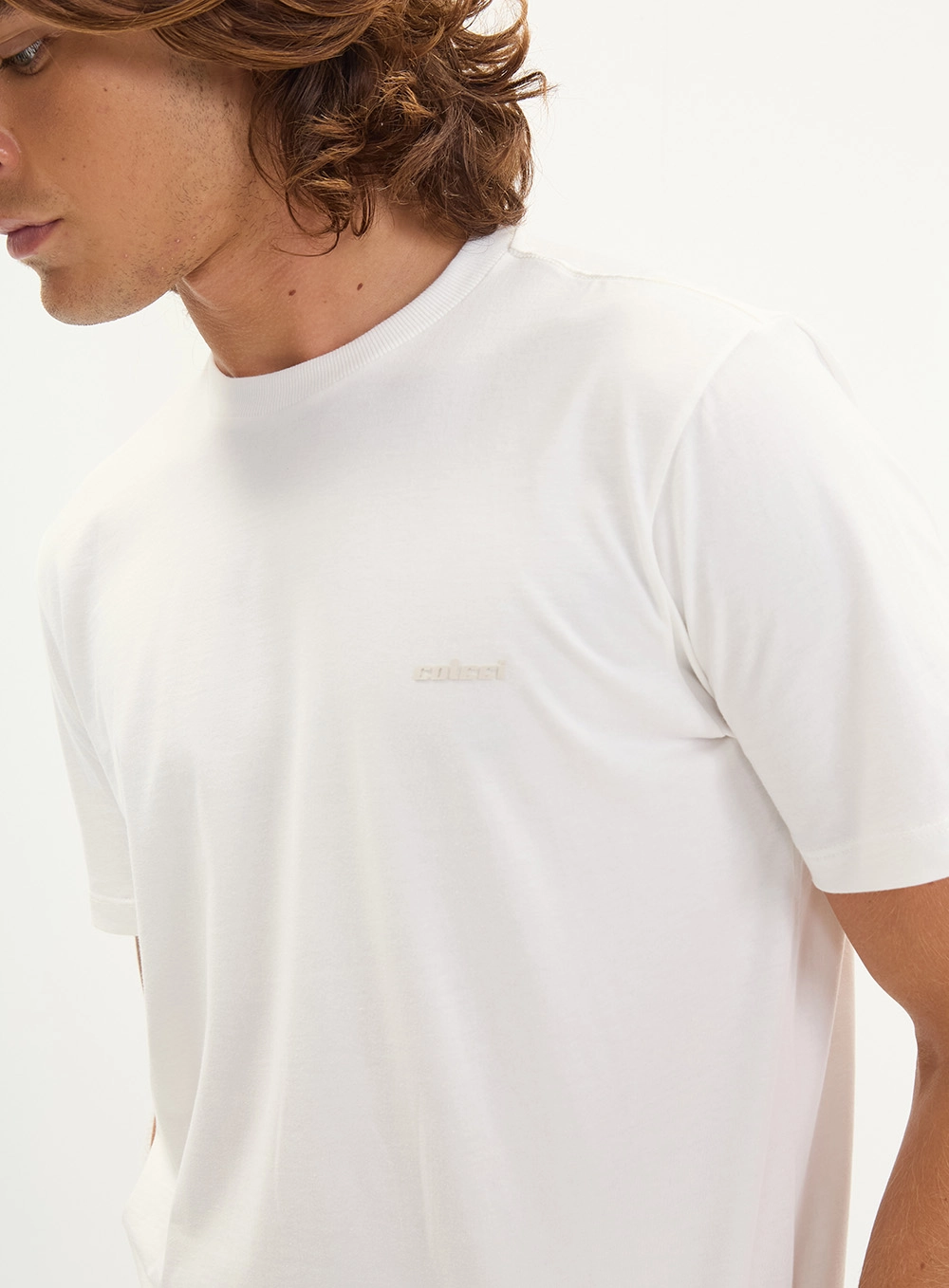 Camiseta Masculina Básica New Slim Off Shell