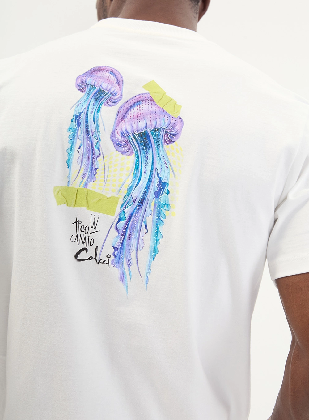 Camiseta Masculina New Slim Básica Detalhe Costas Off Shell