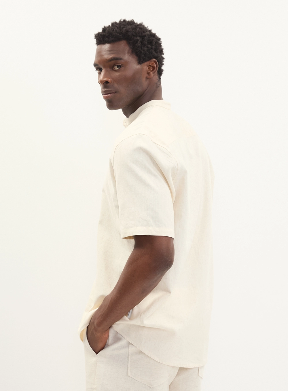 Camisa Bata Masculina Com Caimento Reto Off
