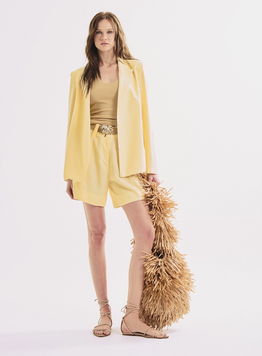 Short  Alfaiataria Com Cinto Feminino AMARELO 4