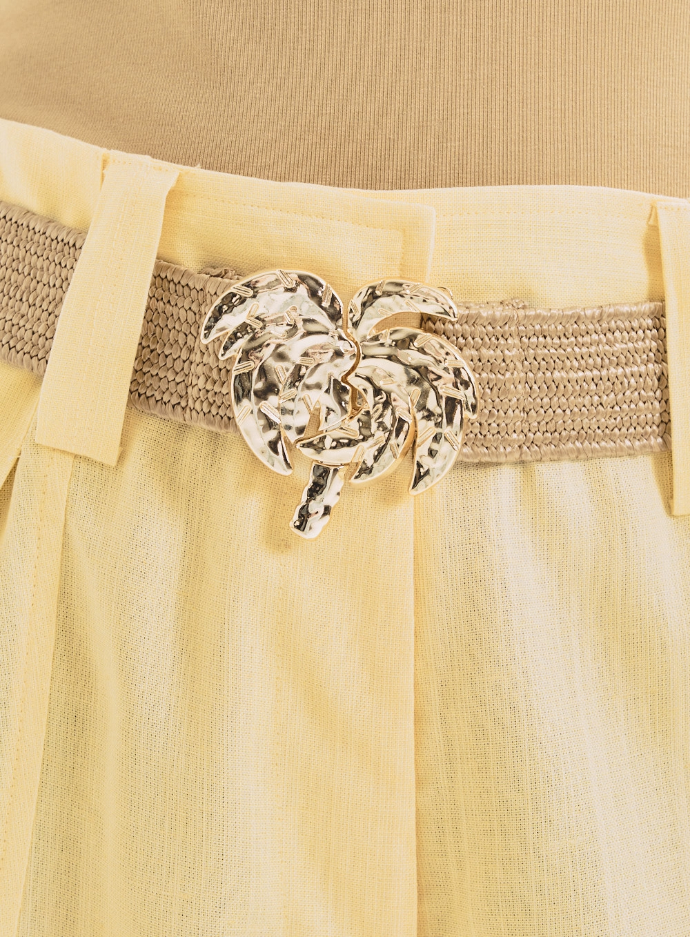 Short  Alfaiataria Com Cinto Feminino AMARELO 3