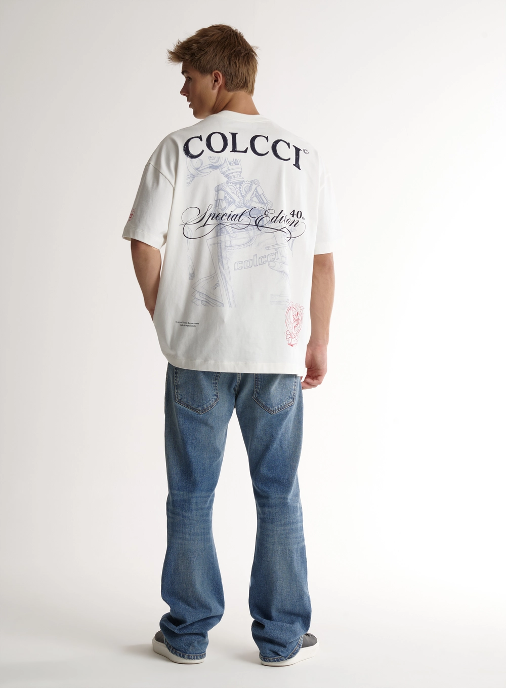 Camiseta Masculina Oversized Com Estampas Off Shell