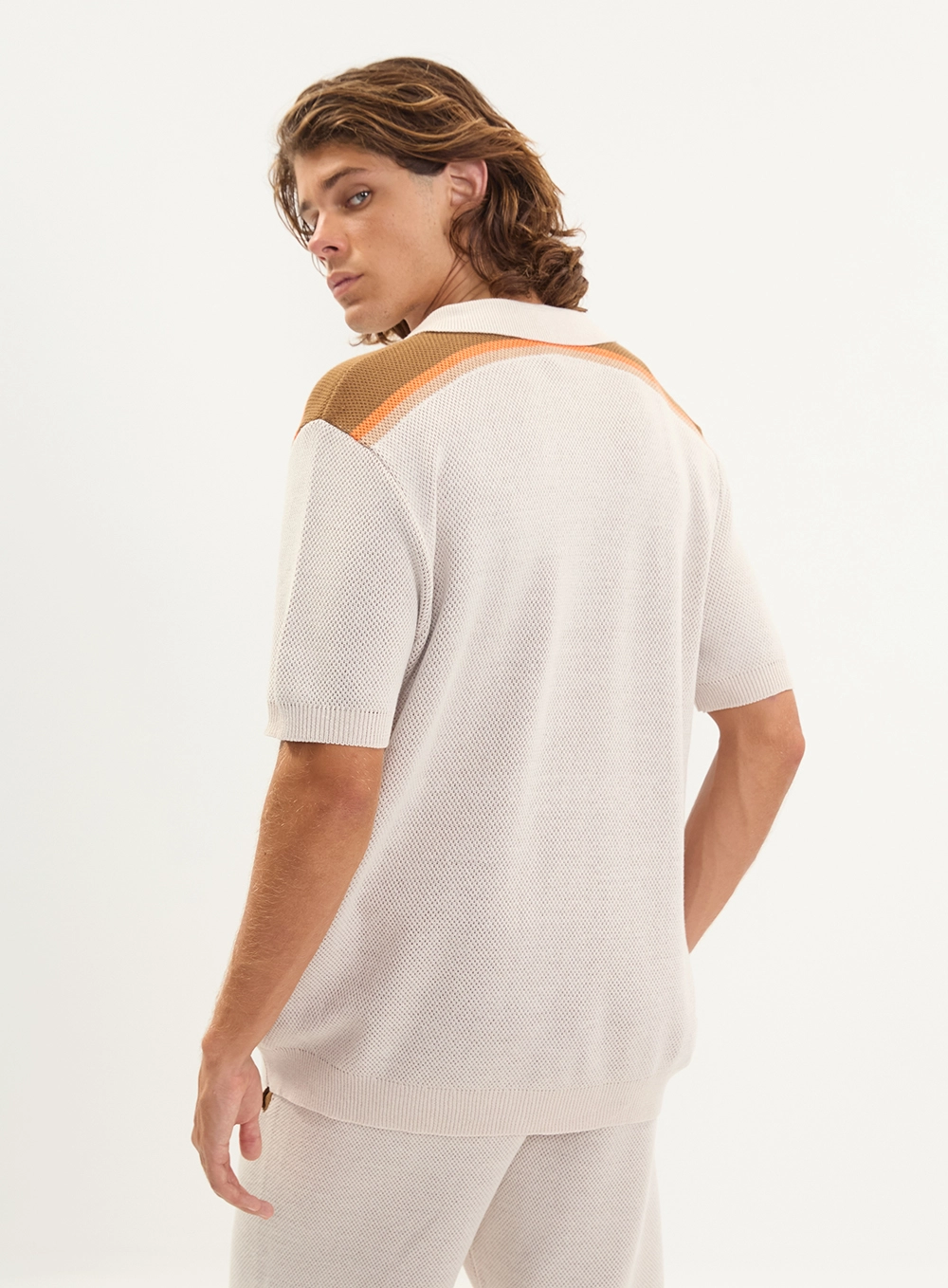 Camisa Tricô Relax Manga Curta Bege