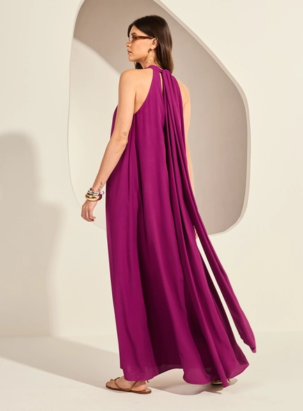 Vestido Longo Amplo Gola Alta Com Faixa Amarração