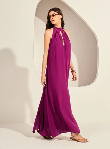 Vestido Longo Amplo Gola Alta Com Faixa Amarração